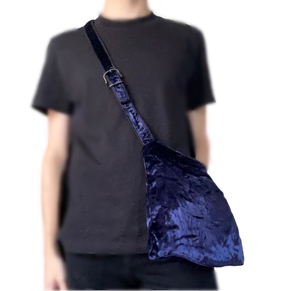 Prada rare purple blue velvet crossbody shoulder bag - Picture 4 of 13